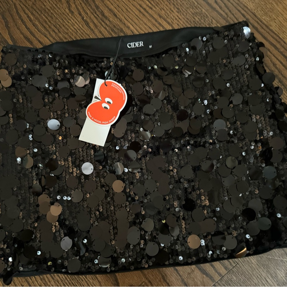 Cider mini sequin mini skirt size medium